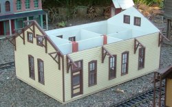 front-roof-removed-thm.jpg - 14295 Bytes